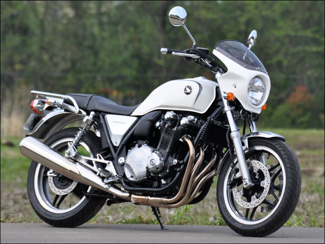 chicdesign ロードコメット cb1100用 ビキニカウル キレイです