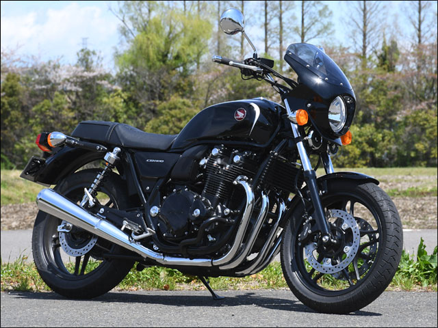 chicdesign ロードコメット cb1100用 ビキニカウル キレイです