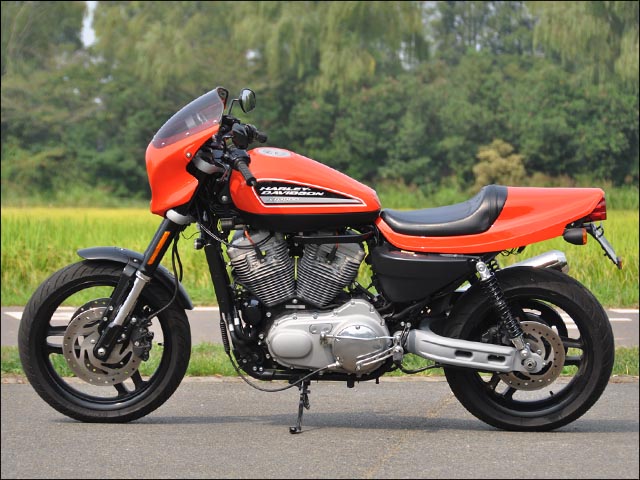 CHIC DESIGN - XR1200/X用 ティーラ ストリームヘッドカウル